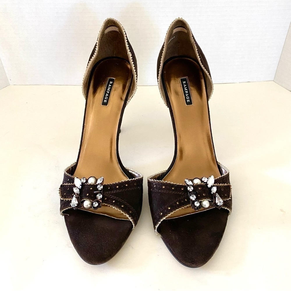 NWOT — Y2k Rampage Pattie Chocolate Brown Pumps w / d'Orsay heel Size 10